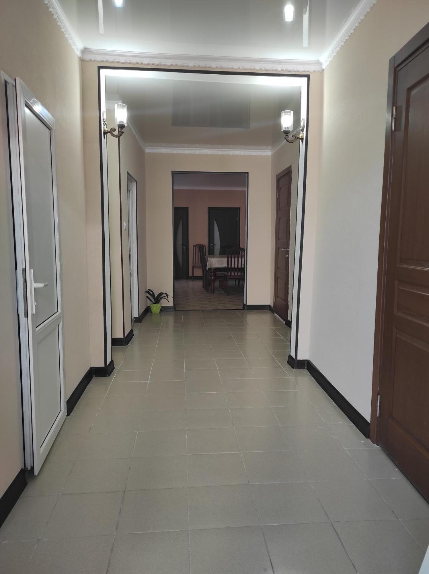 Hotel Гостевой Дом Лума Sukhumi Esterno foto